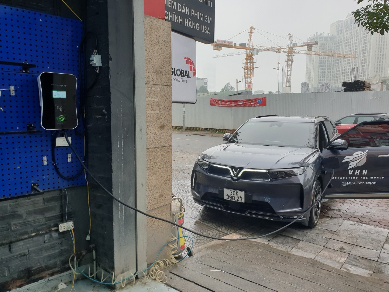 giải pháp trạm sạc ô tô điện